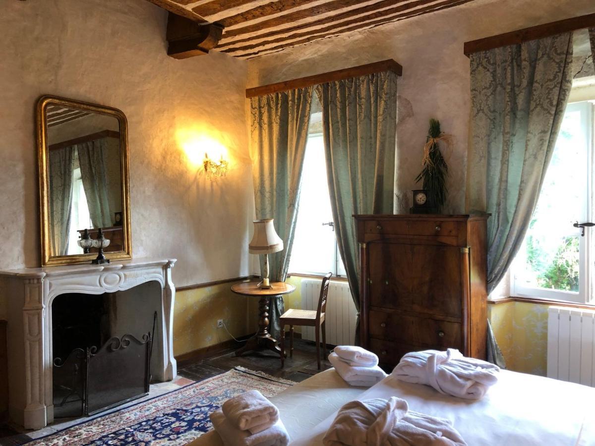 Domaine Du Tres-Haut - Chateau De Montanges 外观 照片